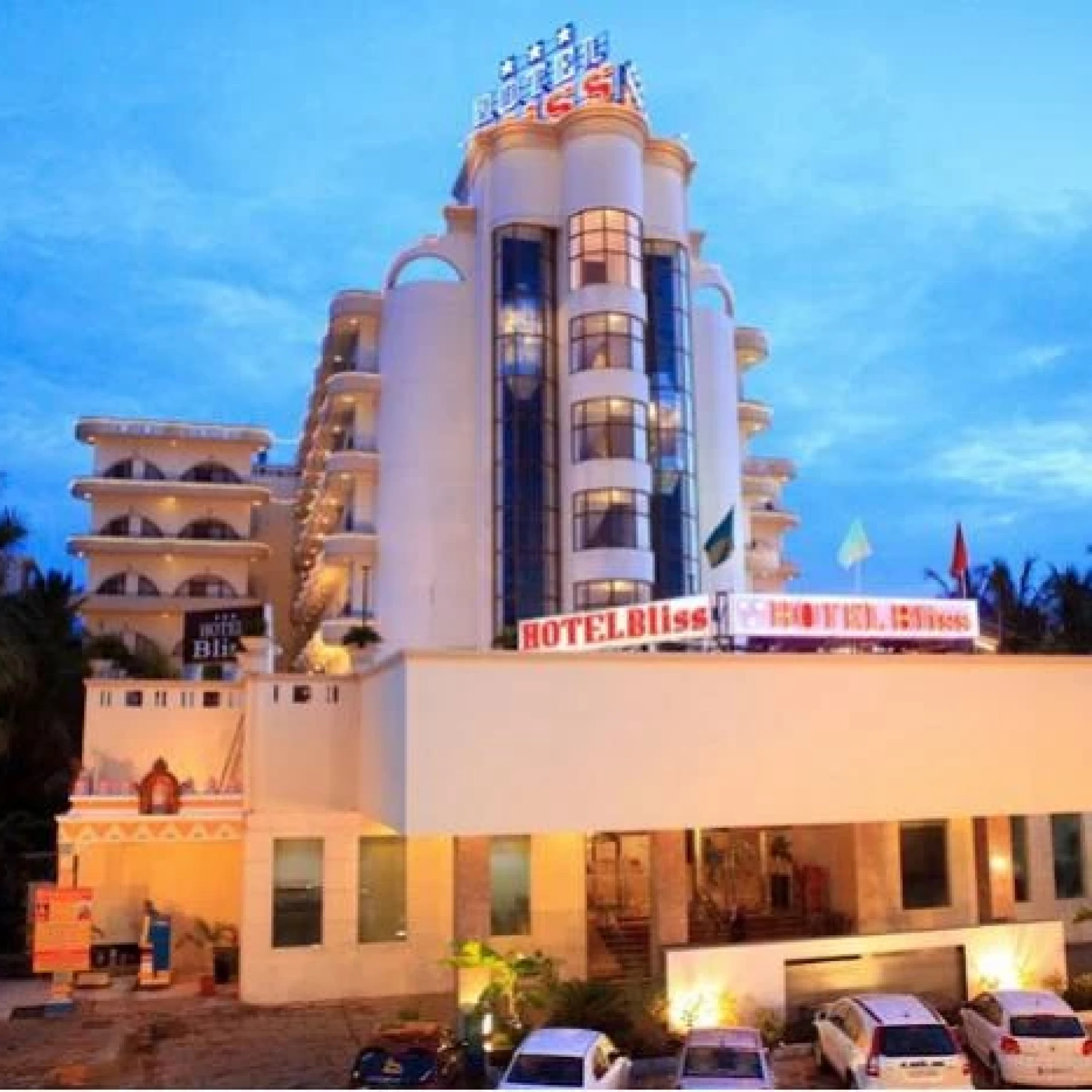 Bliss Hotel  3*