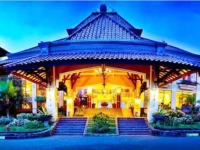Royal Orchids Garden Hotel &amp; Condominium 3*