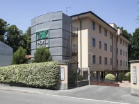 Hotel 2C 