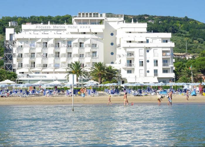 Abruzzo Marina Hoel 4*