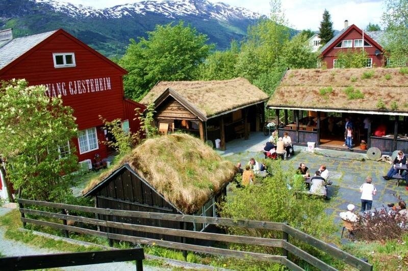 Ullensvang Gjesteheim 