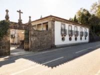 Casa das Paredes 3*