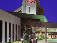 Crowne Plaza Hotel Virginia Beach-Norfolk 