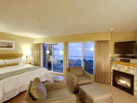 Kingfisher Oceanside Resort and Spa 
