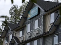 Quality Hotel & Suites Langley 