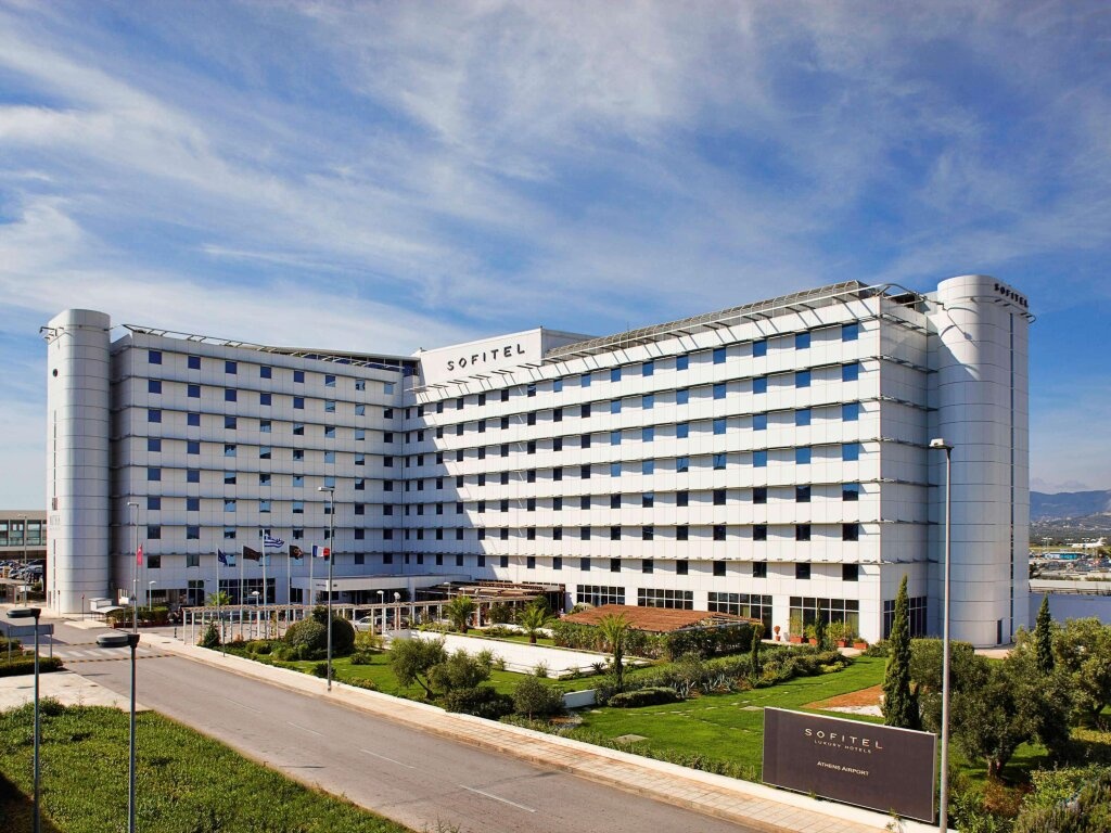Sofitel Athens Airport 5*