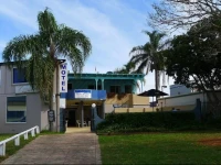Watersedge Motel 3*
