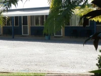 Tin Can Bay Motel 3*