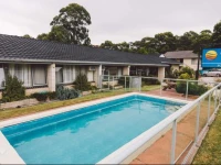 Comfort Inn Foster 3*