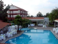 Four Seasons 3*