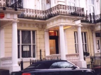 Kensington Court 3*
