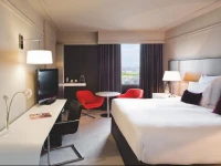 Pullman Paris Montparnasse 4*