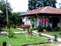 Village Pazderite 2*