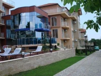 Twins Palace 3*