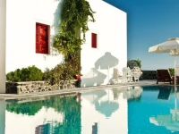 Nikos Villas 4*