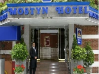 Mostyn 3*