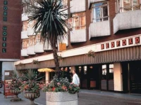 Bedford 3*