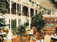 Euston Plaza 4*