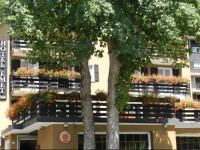 Hotel Emet