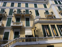 Hotel Petit Royal