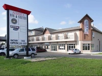 Alberta Inn & Suites 3*