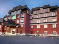 Quality Inn & Suites Victoriaville 2*