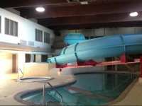 Ramada Yorkton 2*