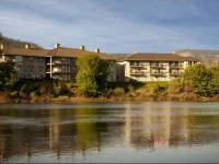 Riverland Inn & Suites 3*