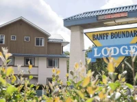 Banff Boundary Lodge 3*