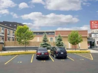 Econo Lodge City Centre 2*