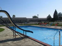 Seven Oakes Motel 2*