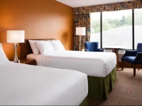 Greenwood Inn & Suites 3*