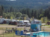Christina Lake Village 2*