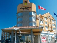 Monte Carlo Inn & Suites Downtown Markham 3*