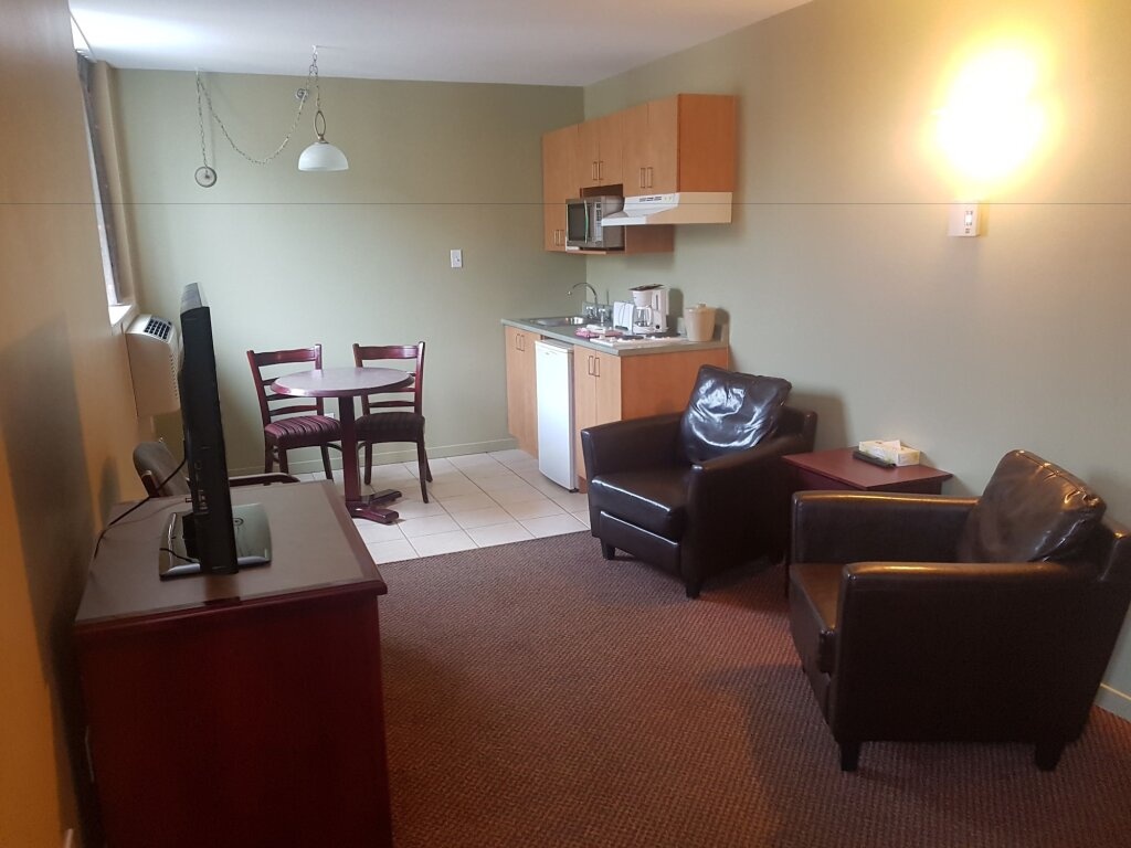 Hotel Les Suites Labelle 3*