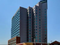 Radisson Hotel & Suites Fallsview 3*