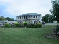 Bayview Inn 2*