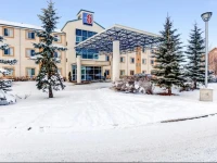 Motel 6 Red Deer 2*