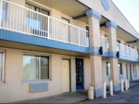 Country Lane Inn & Suites 3*