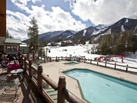 Lizard Creek Lodge 4*