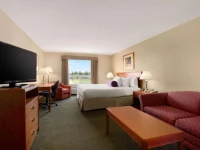 Days Inn Edmonton South 2*