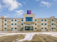 Motel 6 Estevan 2*