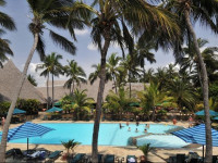 Bahari Beach Hotel