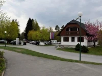 Lake House Inn 3*