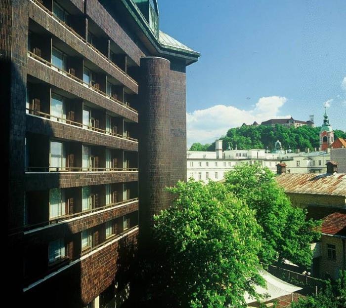 Grand Hotel Union Business Ljubljana 4*