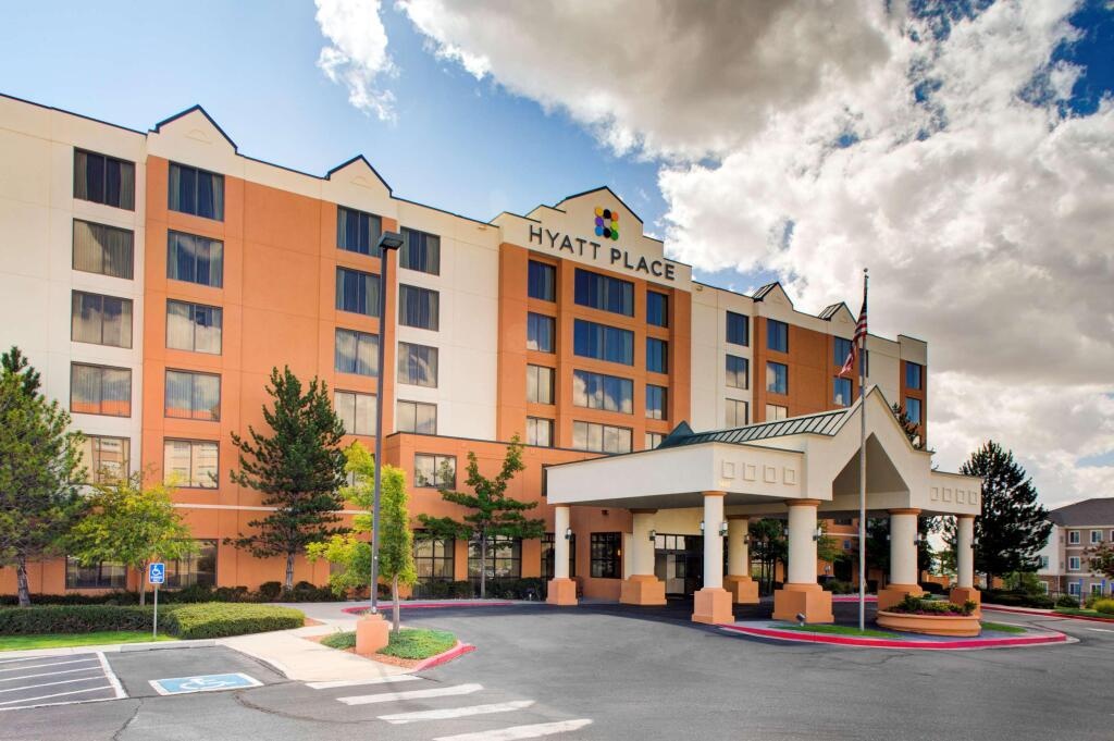 Hyatt Place Albuquerque Airport 3*