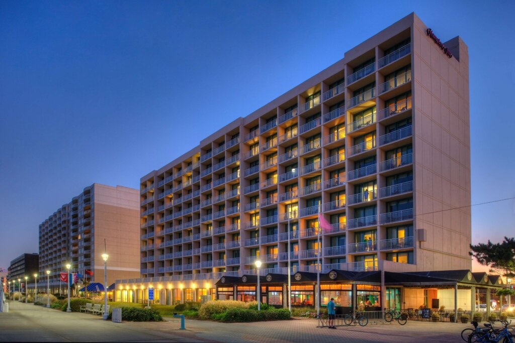 Hampton Inn Virginia Beach-Oceanfront South 3*