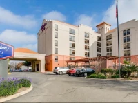 Hampton Inn San Antonio Downtown 3*