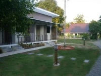 Huen Khon Kaew 3*