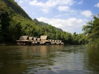 The FloatHouse River Kwai 3*